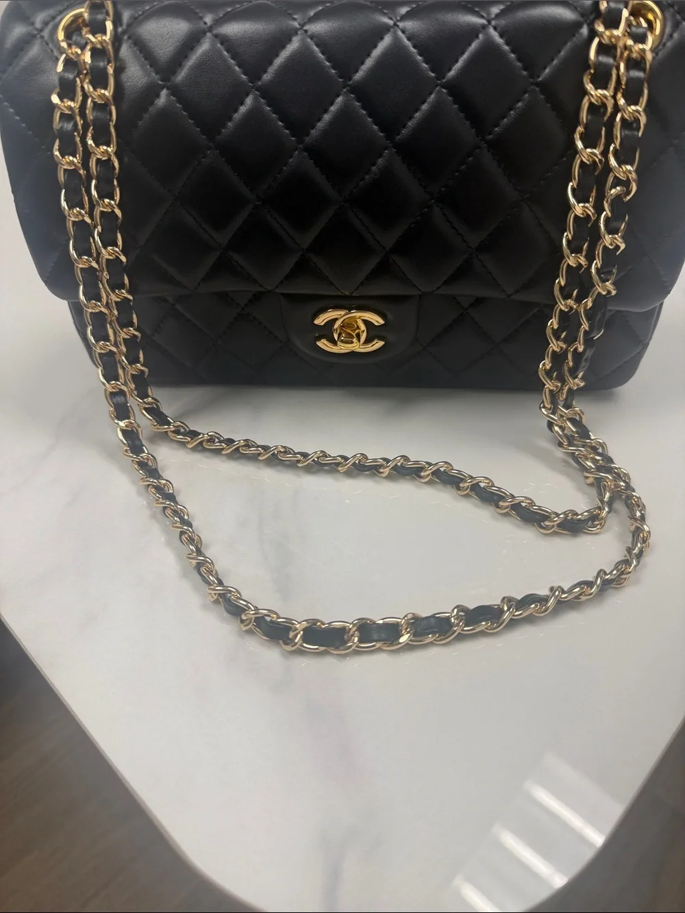 CHANEL Black Quilted Lambskin Shoulder Bag with Gold Chain